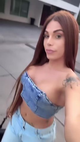 Alejandra Hernandez