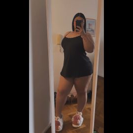 Cami Hot