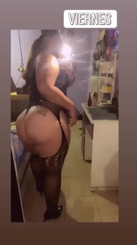 Cami Hot