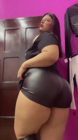Cami Hot