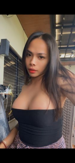 Suckable Mistress