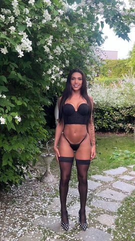 Laura Marianne 