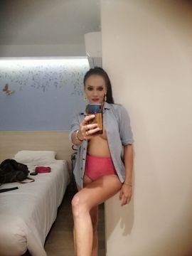 Sexy nayomie