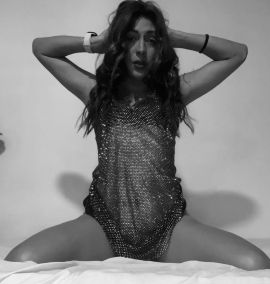 Pía FREYJA khalifa 