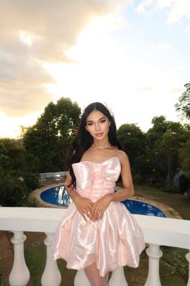 Mariposa Hottie