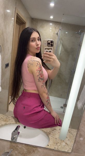 I Am Dila From Erevan Armenia
Trans sex worker Dila
Telegram: @dila_dilka
Speaks English and Armenian