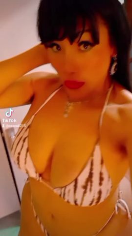 Oxana D'luxur