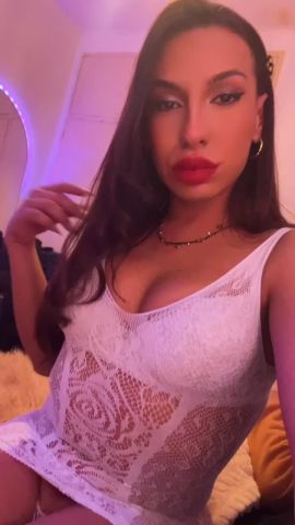 Victoria Rousse