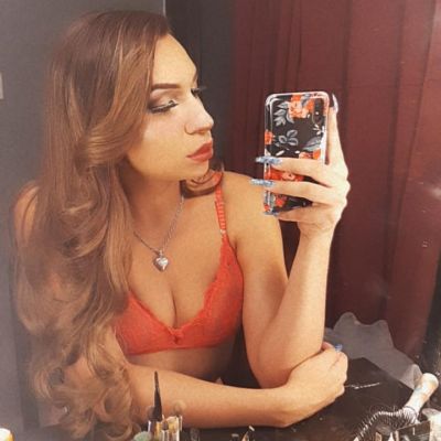 Victoria Rousse