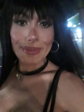 Naira Sj