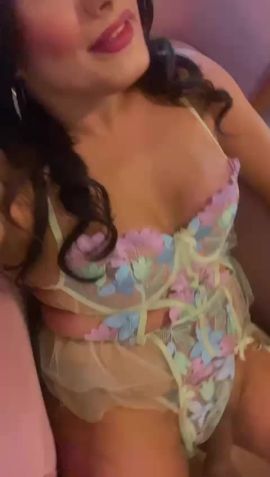 Naira Sj