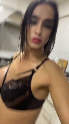 Ariana Gomez
