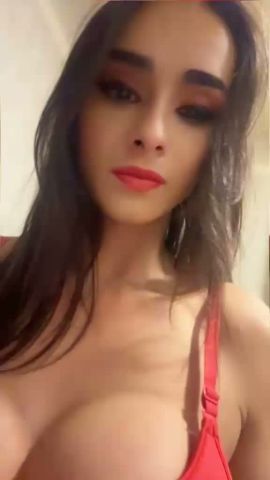 Ariana Gomez