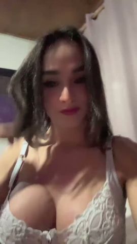Ariana Gomez