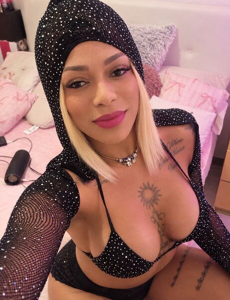 Escort trans Donatella XXL à Gran Vía