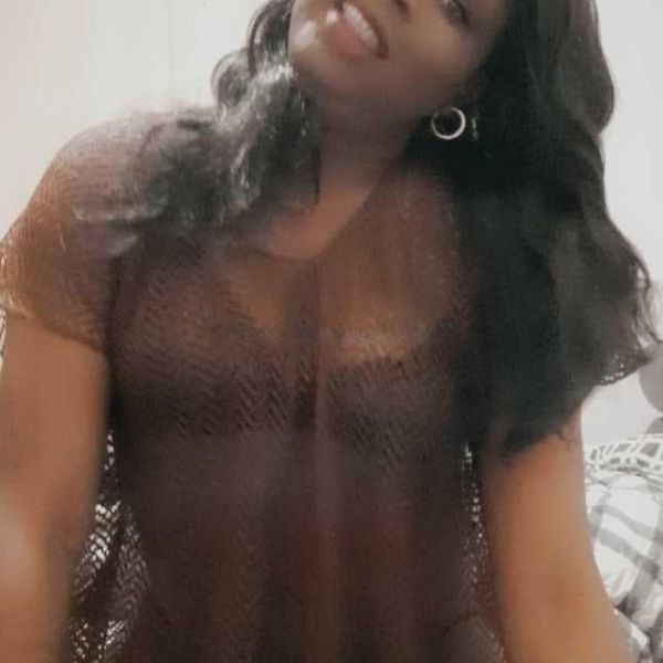 Escorts Trans Flower child in Toronto