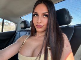 Salma tranny 