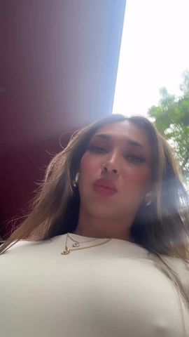 Emmy Valentina