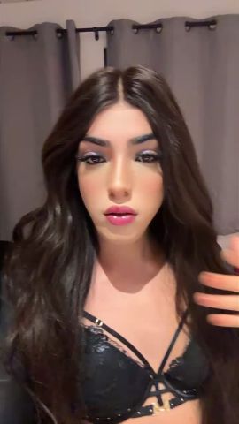 Sophia Sharlott