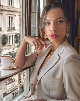 Rebeca Dior 