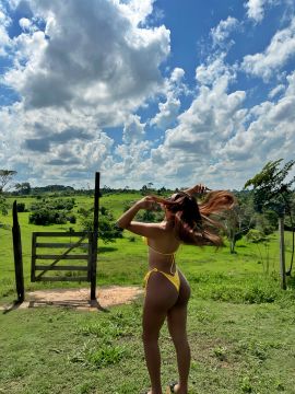 Kylie Hot