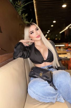 Kym Bella
