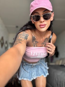 Anna Luxx