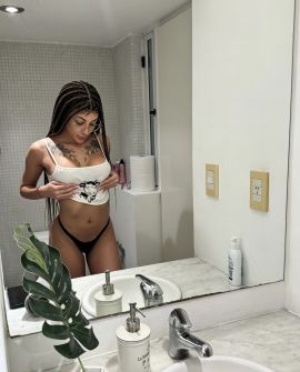 Anna Luxx
