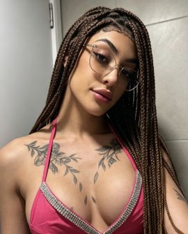 Anna Luxx