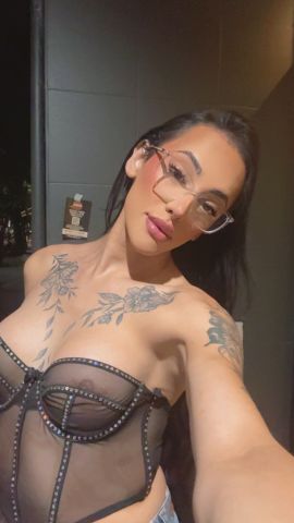 Anna Luxx