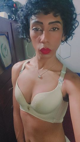 Morenita trans