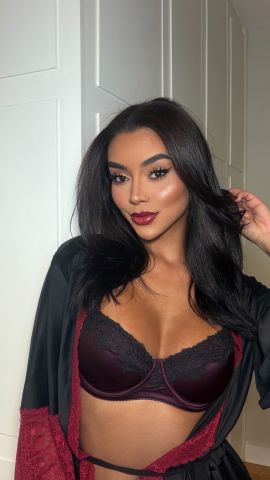 Rebecca Lopes 