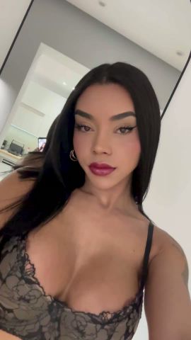 Rebecca Lopes 