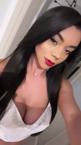 Rebecca Lopes 