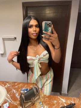 Naquira L