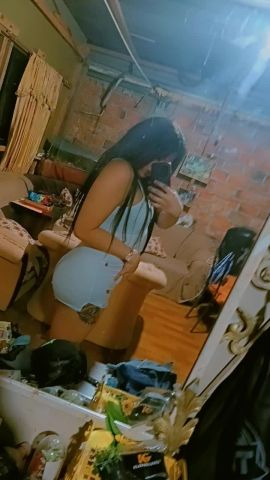 Samantha Row