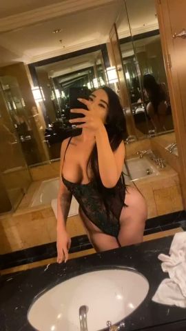 LUVE HOT