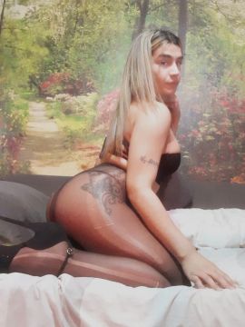 Yasmin  zs