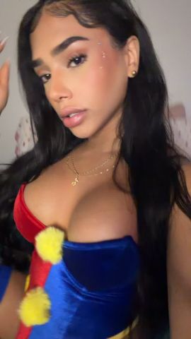 Andrea Toro