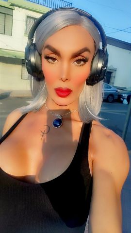 Nelly Ochoa 