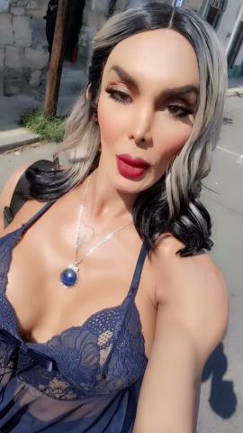 Nelly Ochoa 