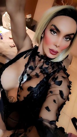 Nelly Ochoa 