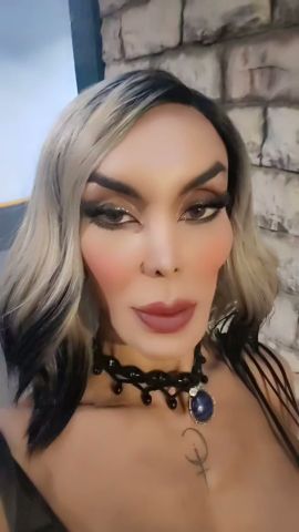 Nelly Ochoa 