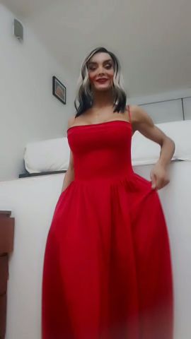 Nelly Ochoa 