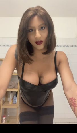 Pandora Piquet