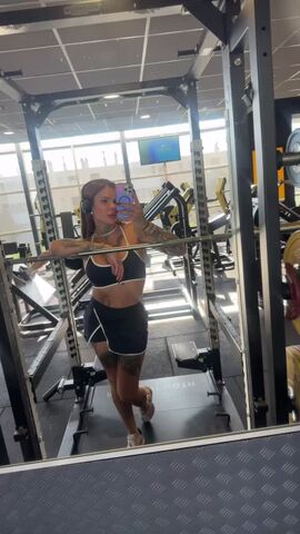 Clara Dominatrix