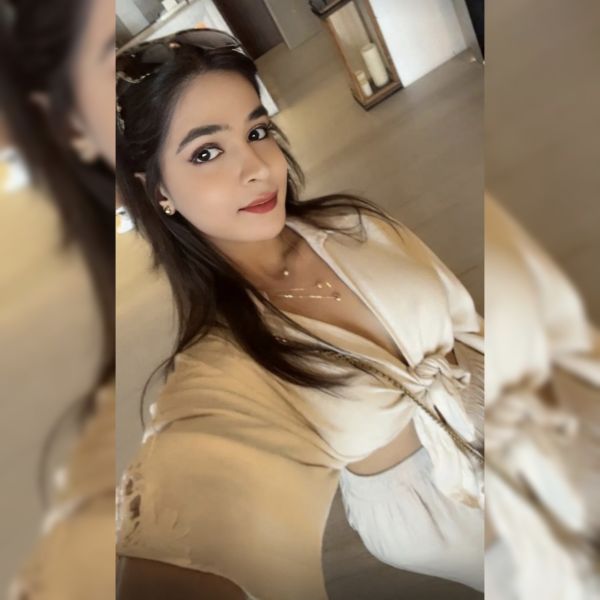 Hello dear...
I am Samaira 💋💋💋💋 (Independent & Alone Escort)
Welcome to all genuine gentlemen.
I am available in your city.

My all service with condoms. safety ke sath
My preference ....
Natural Blowjob,
Kisses with tongue,
Lick & suck in 69 positions,
Expert in lick in your ass, balls & then all your cock inside my mouth.
Active & Passive.
Massage with a happy ending.
Soft & Strong domination,
Spitting in your face,
Masturbation,
Both of fuck,
Lip to lip kisses,
Full body sex,
Golden Shower,
Ass rimming,
Footjob - Blowjob,
BDSM,
Anal Sex,
Foreplay,
Roleplay,
Passionate sex.

Sexy figure details -
My sunkissed smooth skin with a desirable body.
Natural boob 32, not silicon. The nipple was fully feminine,
My Dick size 6.8 inch  Fully active cock.
All nails are extension, Body ultra slim, Very much fair complexion, non hairy sexy figure,
My age is 24+ young,
Long hair, Black eyes, Slim nice body.

I provide my service in my place which is very much safe & secure, Don't hesitate, just trust me and come to enjoy it.
My first priority is your safety.
I can assure you that once you meet me there will definitely be a second time & more.

Video call / Real meet / Hot phone sex chat with voice / Dirty talking

Payment method -
G Pay / Phone Pay / Paytm / Upi / Cash / Bank Transfer