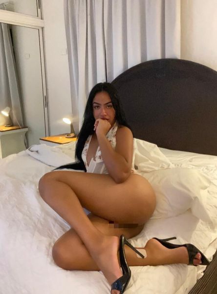 Chica Trans Dominicana Disponible para Citas inmediatas ❤️ Disponible en Santiago por Pocos Días 💋 Sígueme en Telegram Como: @Evangelineroxx y En Twitter: @Evangelinerox 💋