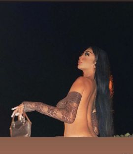 Miss Melina 
