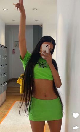 Miss Melina 